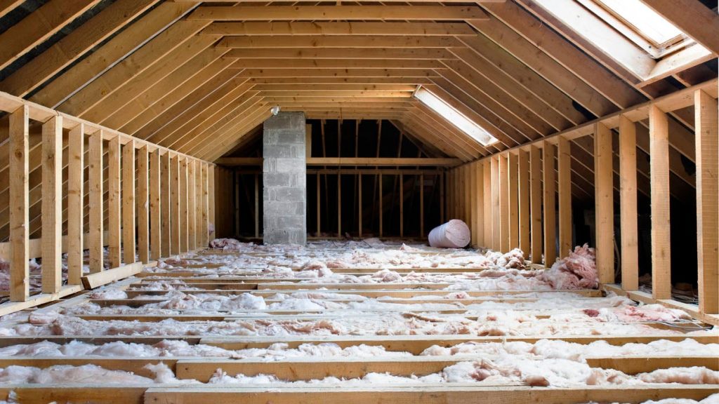 Mississauga attic insulation